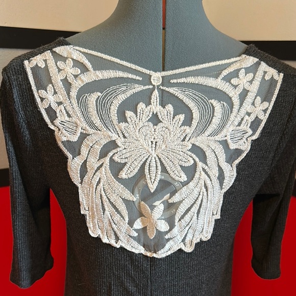 Vanity Gray Ribbed Dress - Picture 3 of 4